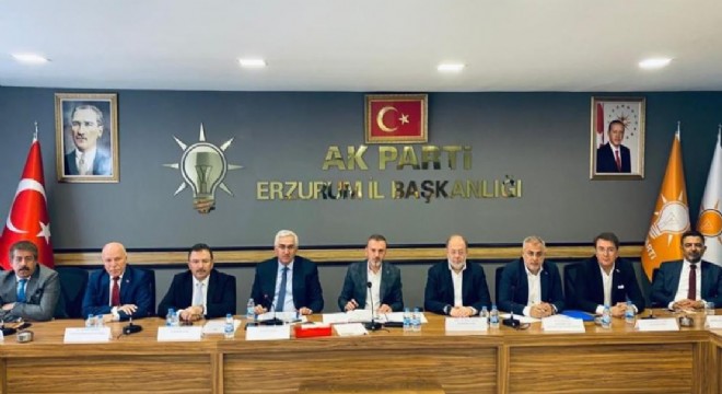 Öz:  ‘AK Parti teşkilatları uyum içindedir'